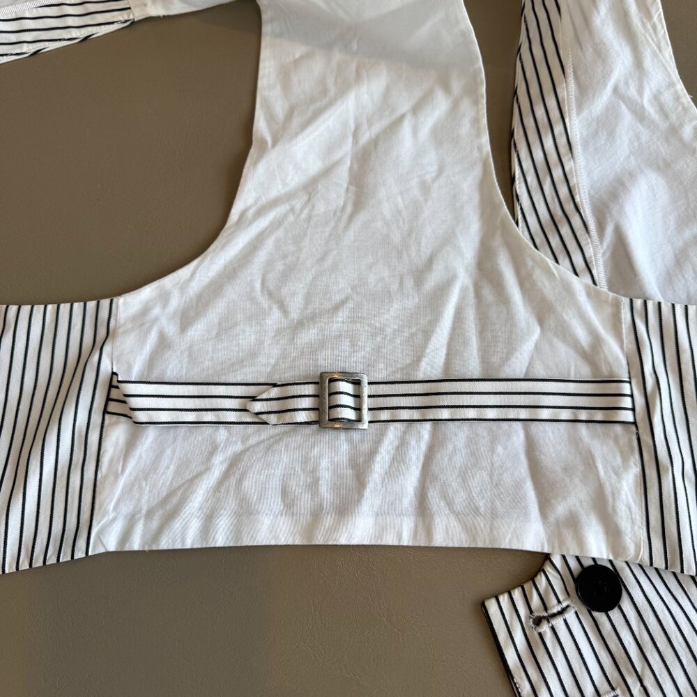 Adorable Designer Vest - Picture 4 of 7